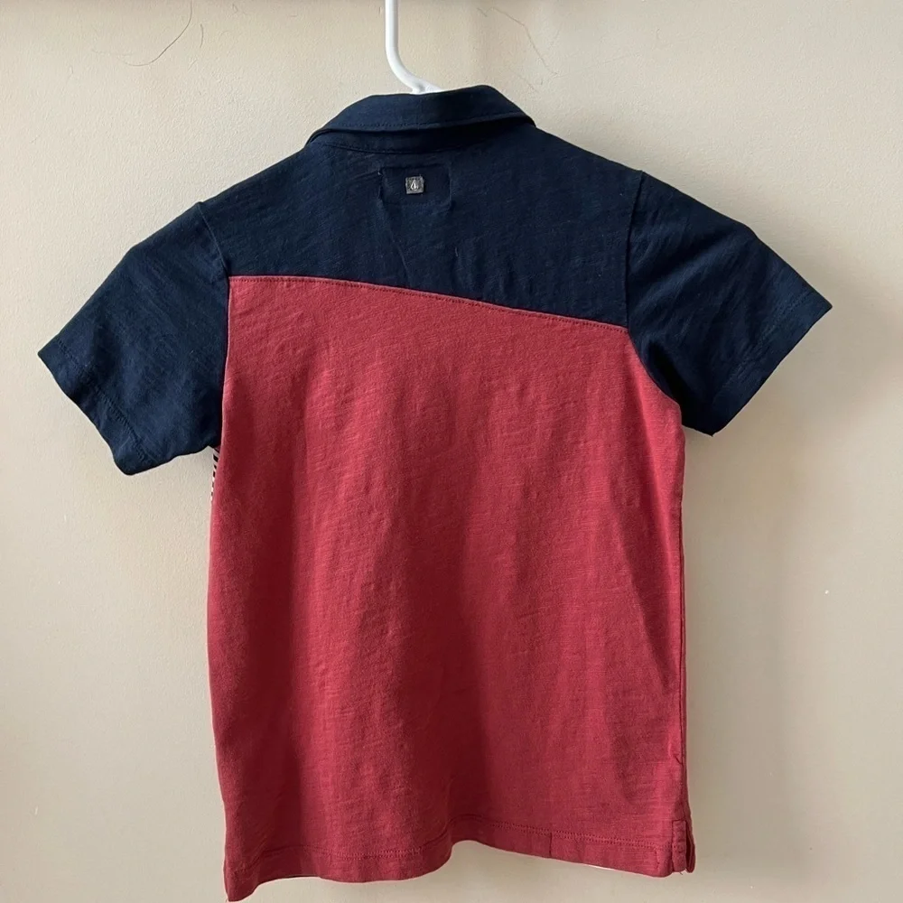 Volcom Blue, Red & White Cotton Polo Shirt size Large
